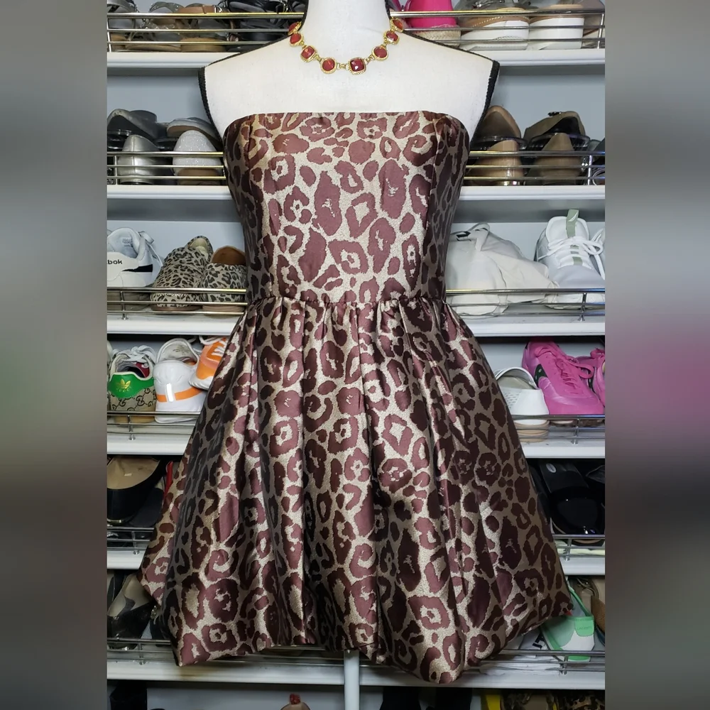 ee:some LEOPARD BUBBLE DRESS - Picture 2 of 7